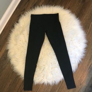 lululemon athletica black Wunder Unders Size 8